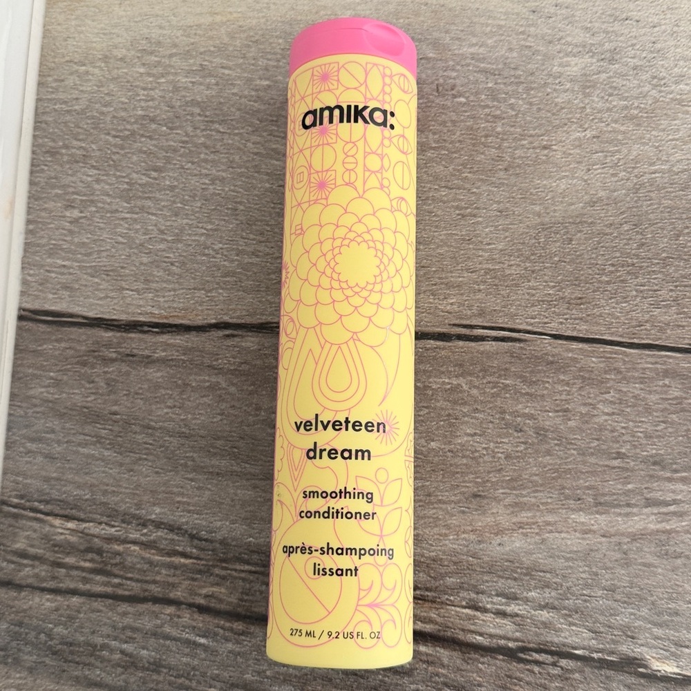 Amika Velveteen Dream Conditioner